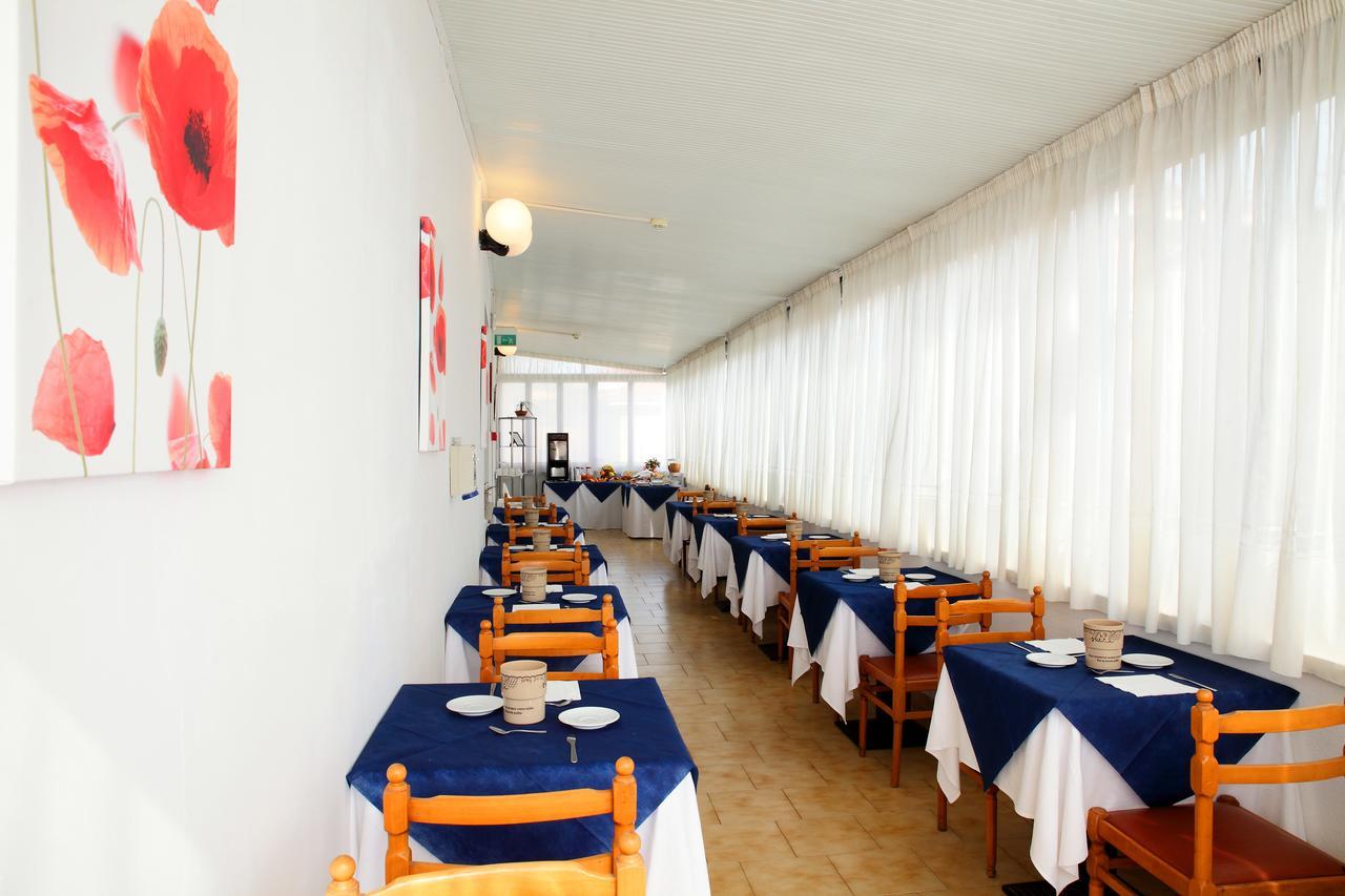 Hotel Lagomaggio Rimini Ngoại thất bức ảnh