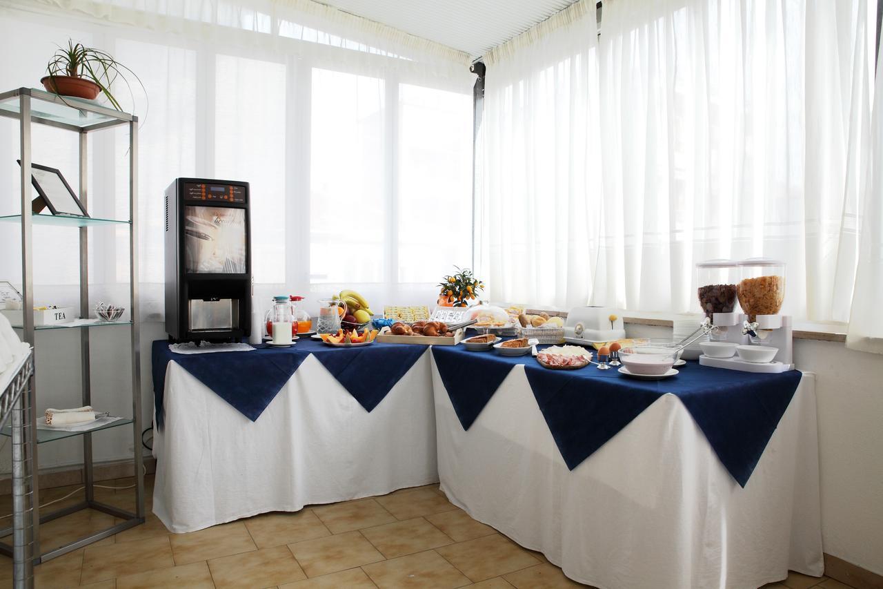 Hotel Lagomaggio Rimini Ngoại thất bức ảnh