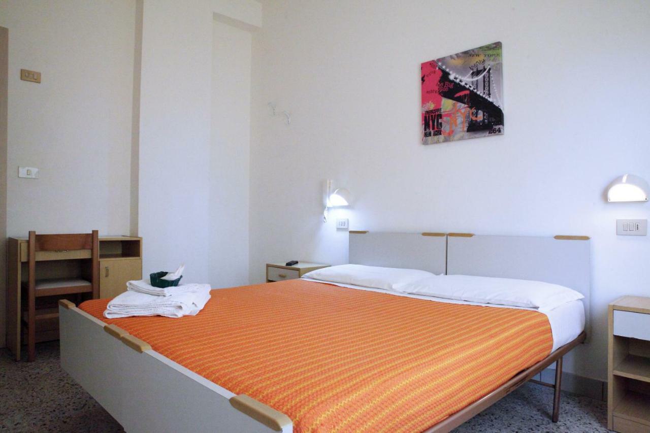 Hotel Lagomaggio Rimini Ngoại thất bức ảnh